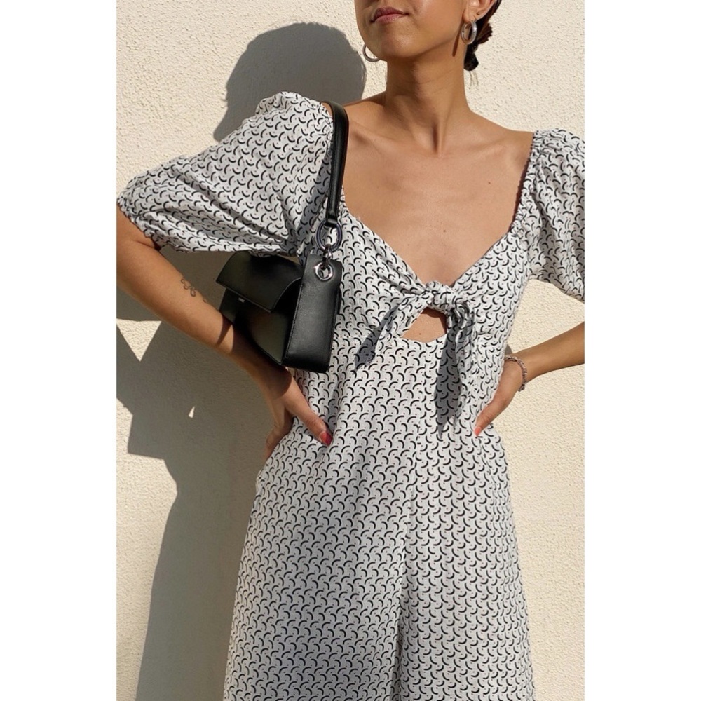Billabong x Sincerely Jules Shout It Up Linen Blend Jumpsuit XS - Picture 4 of 14